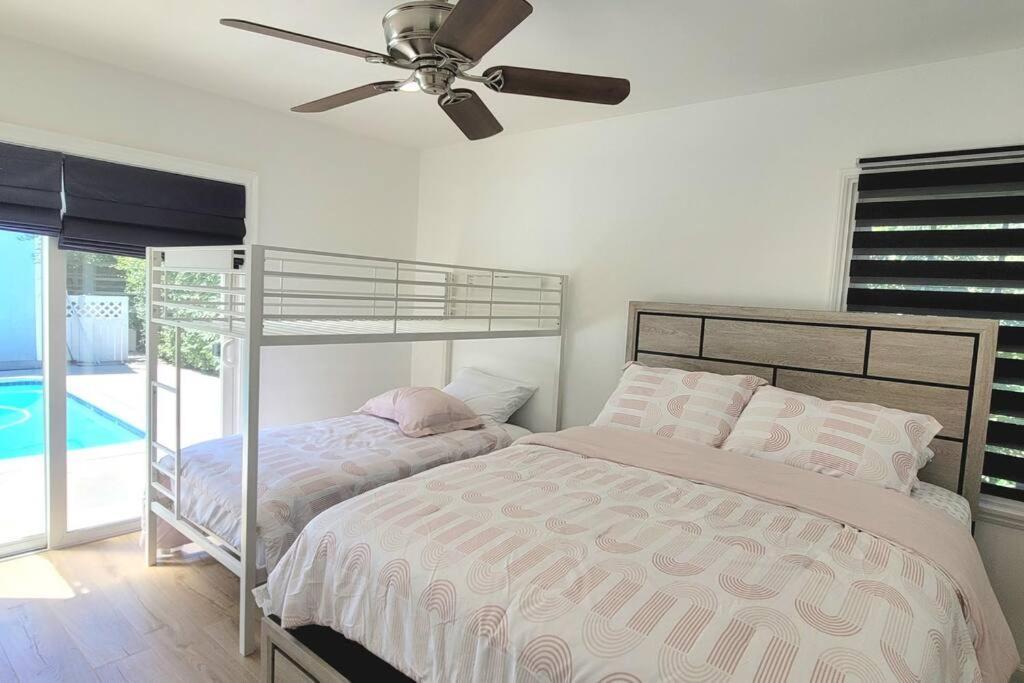 Vila Newly Furnished Pool House Los Angeles Exteriér fotografie