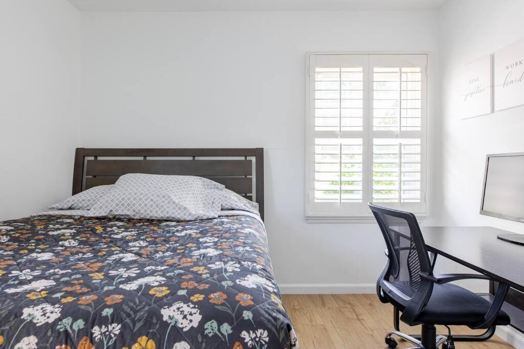 Vila Newly Furnished Pool House Los Angeles Exteriér fotografie